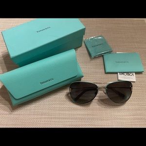 Tiffany & Co Aviator sunglasses..